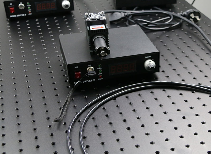 1053nm 100mW Fiber Coupled Laser IR Laser Output Power Adjustable